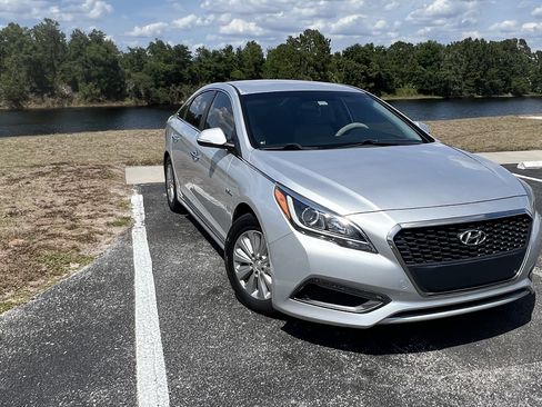 Used 2017 Hyundai Sonata SE FWD image 15