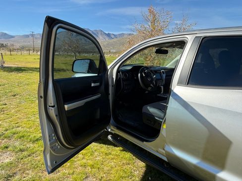 Used 2015 Toyota Tundra TRD Pro image 8