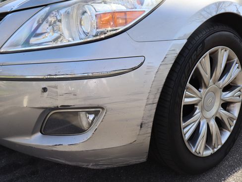 Used 2011 Hyundai Genesis 3.8 w/ Premium Navigation Pkg 3 image 12