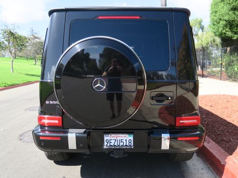 Used 2023 Mercedes-Benz G 550 image 5