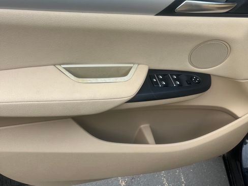 Used 2011 BMW X3 xDrive28i AWD/4WD image 9
