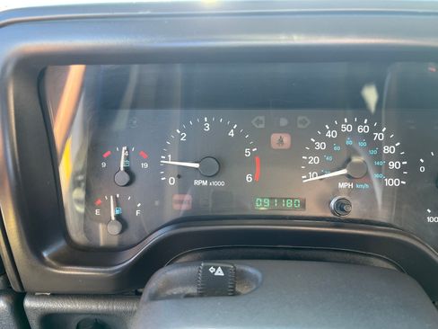 Used 2000 Jeep Wrangler SE image 15