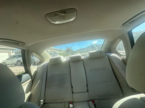 Used 2009 Subaru Legacy 2.5i Special Edition image 12