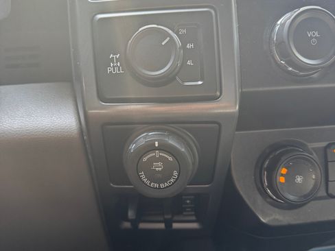 Used 2019 Ford F150 XLT w/ Equipment Group 302A Luxury image 13