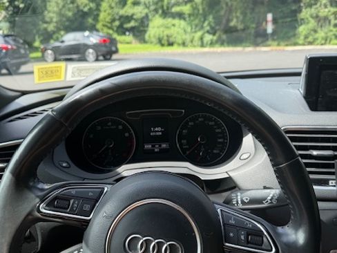 Used 2018 Audi Q3 2.0T Premium AWD/4WD image 11