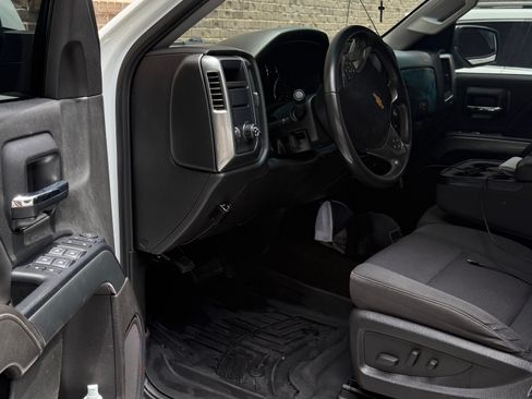 Used 2017 Chevrolet Silverado 1500 LT w/ All Star Edition RWD image 5