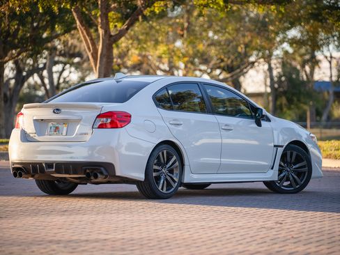 Used 2017 Subaru WRX Premium image 4