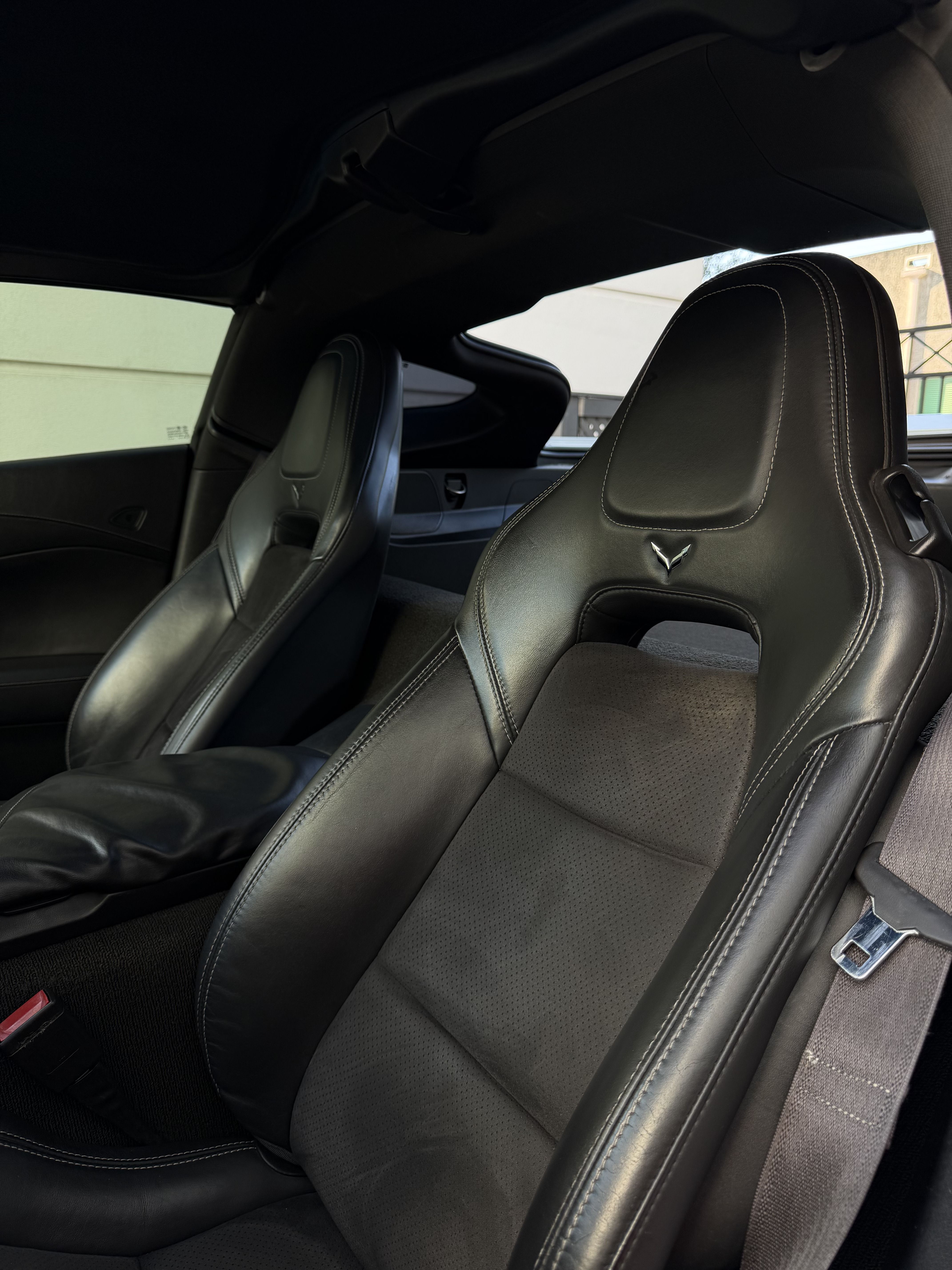 Used 2015 Chevrolet Corvette Stingray Coupe w/ 2LT Preferred Equipment Group RWD image 26