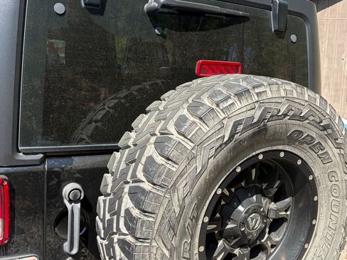 Used 2013 Jeep Wrangler Sport image 11