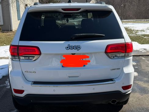 Used 2018 Jeep Grand Cherokee Limited image 9