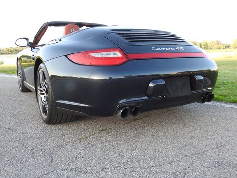 Used 2009 Porsche 911 Carrera 4S AWD/4WD image 11