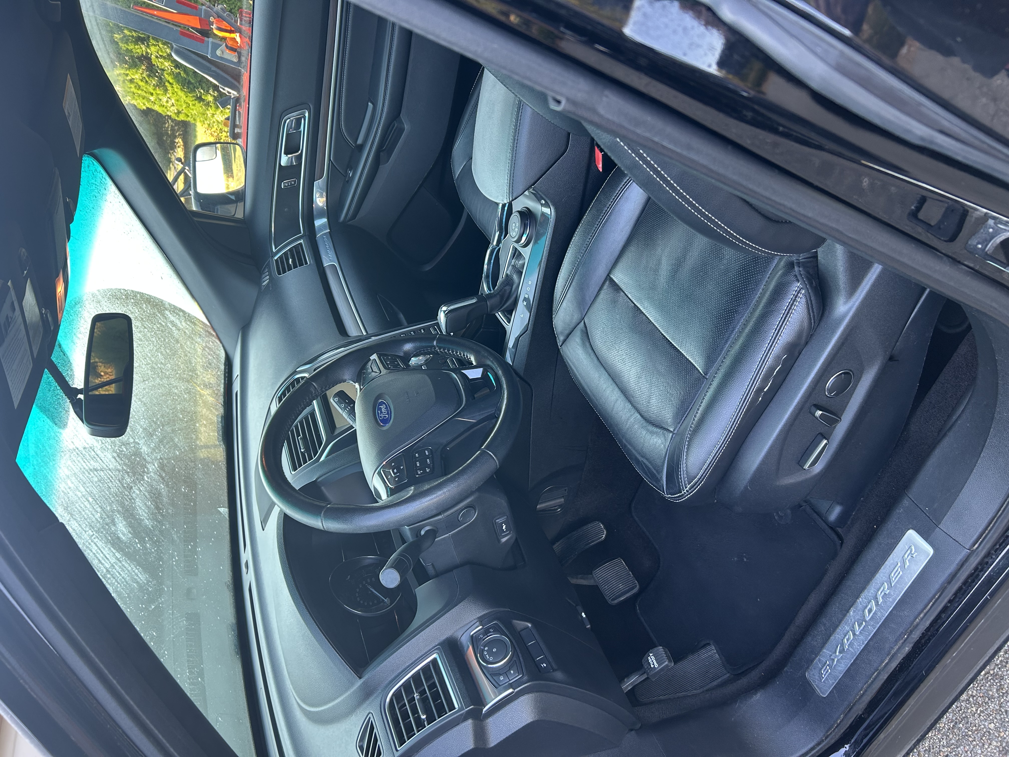 Used 2016 Ford Explorer Limited AWD/4WD image 7
