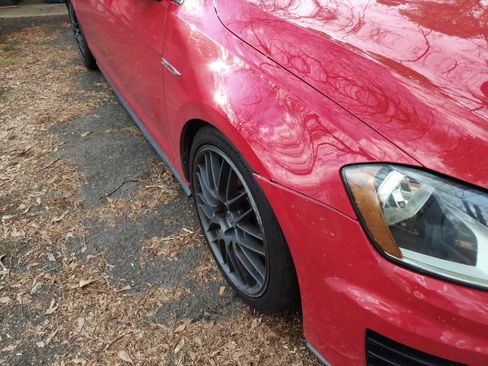 Used 2015 Volkswagen GTI SE image 6