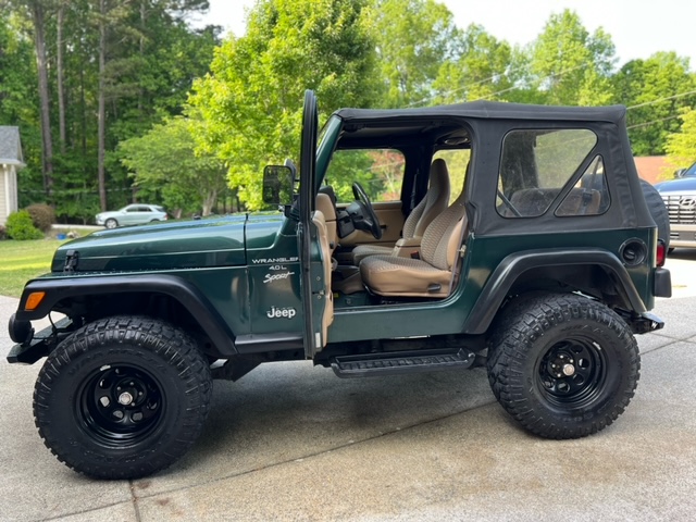 Used 2000 Jeep Wrangler Sport AWD/4WD image 5