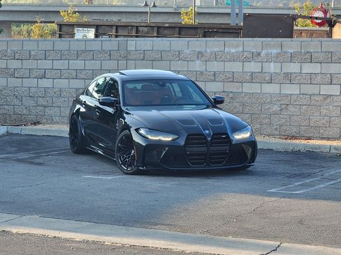 Used 2022 BMW M3 Sedan w/ Parking Assistance Package image 2