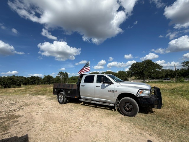 Used 2017 RAM 3500 Tradesman w/ Chrome Appearance Group AWD/4WD image 1