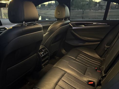 Used 2018 BMW 540i image 12