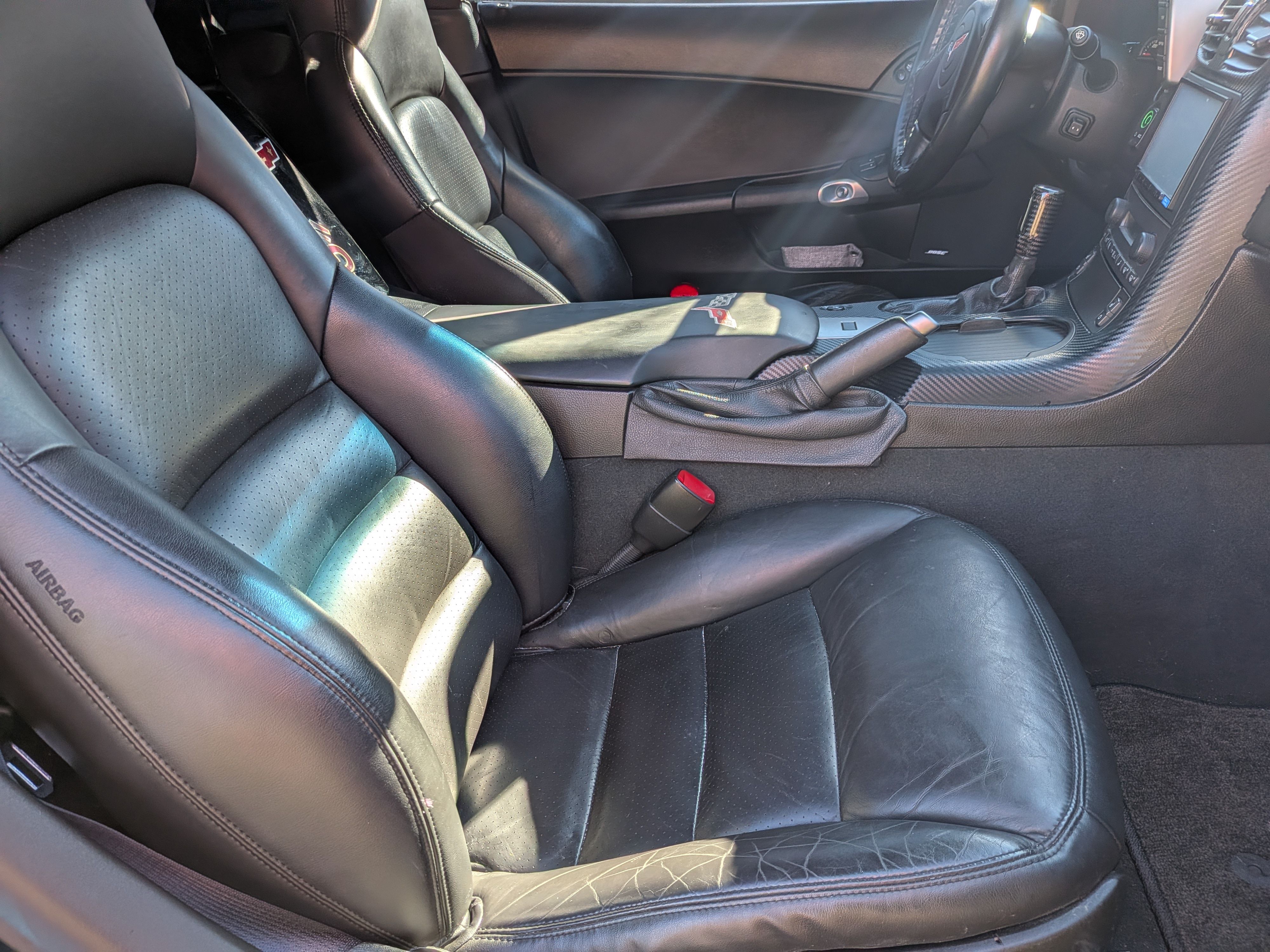Used 2005 Chevrolet Corvette Convertible w/ Preferred Equipment Group RWD image 11