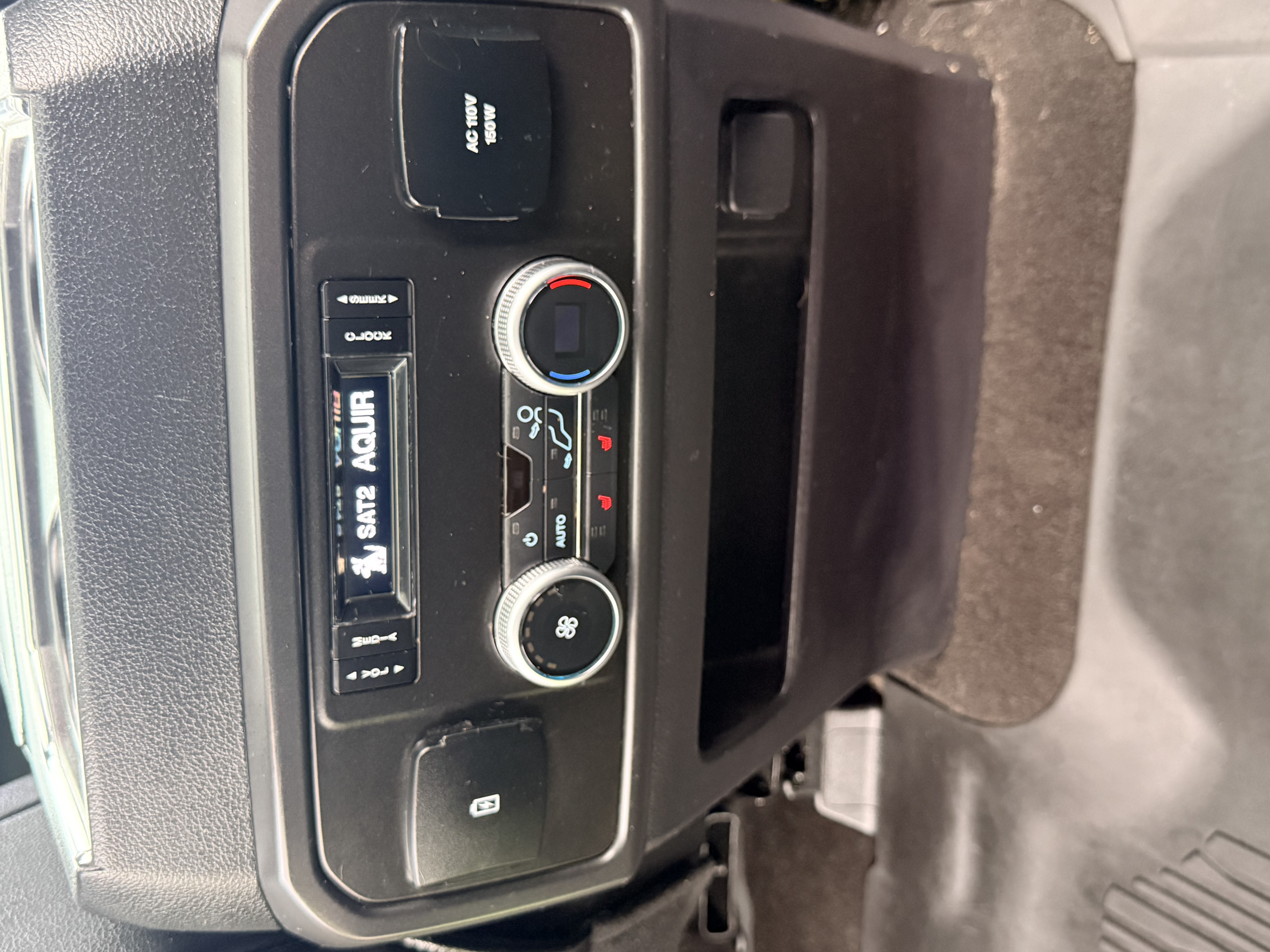 Used 2020 Ford Expedition Limited w/ Equipment Group 302A RWD image 18