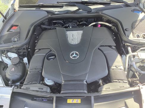 Used 2019 Mercedes-Benz E 450 4MATIC Wagon image 28