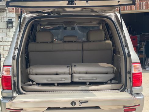 Used 2000 Lexus LX 470 4WD image 10