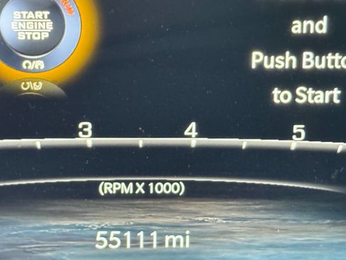 Used 2022 Jeep Grand Wagoneer Series III w/ Rear Seat Video Group 1 image 6