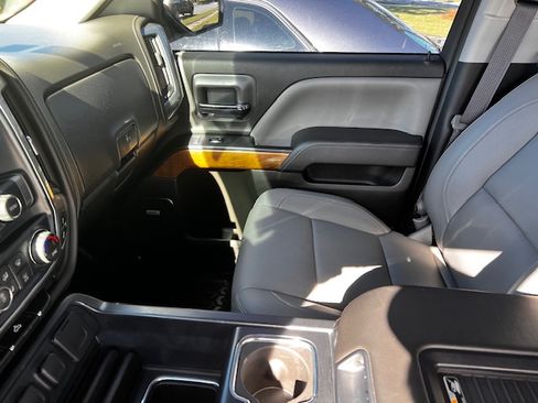 Used 2017 Chevrolet Silverado 1500 LTZ w/ Sport Package RWD image 12