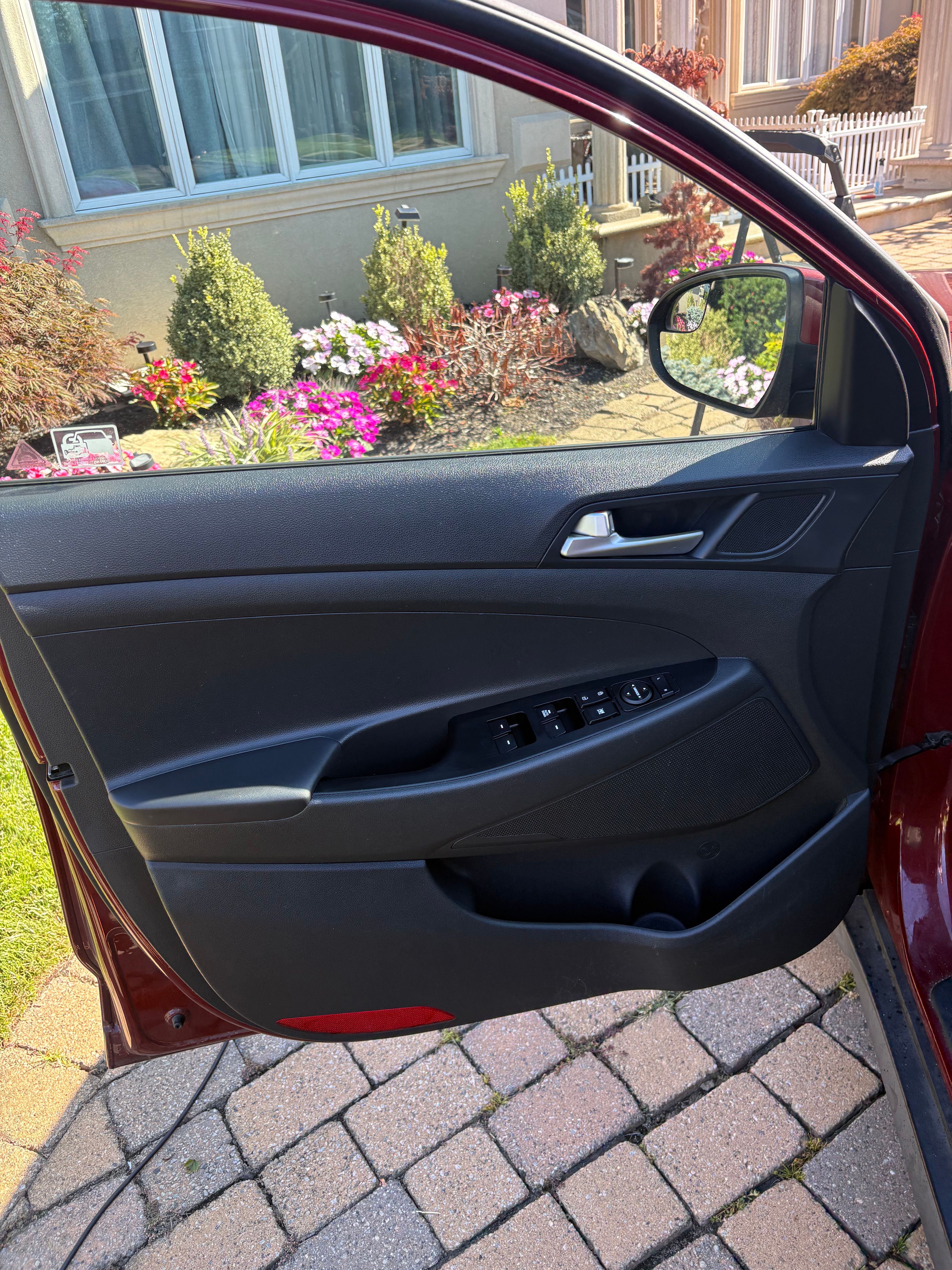 Used 2019 Hyundai Tucson SE w/ Cargo Package AWD/4WD image 19