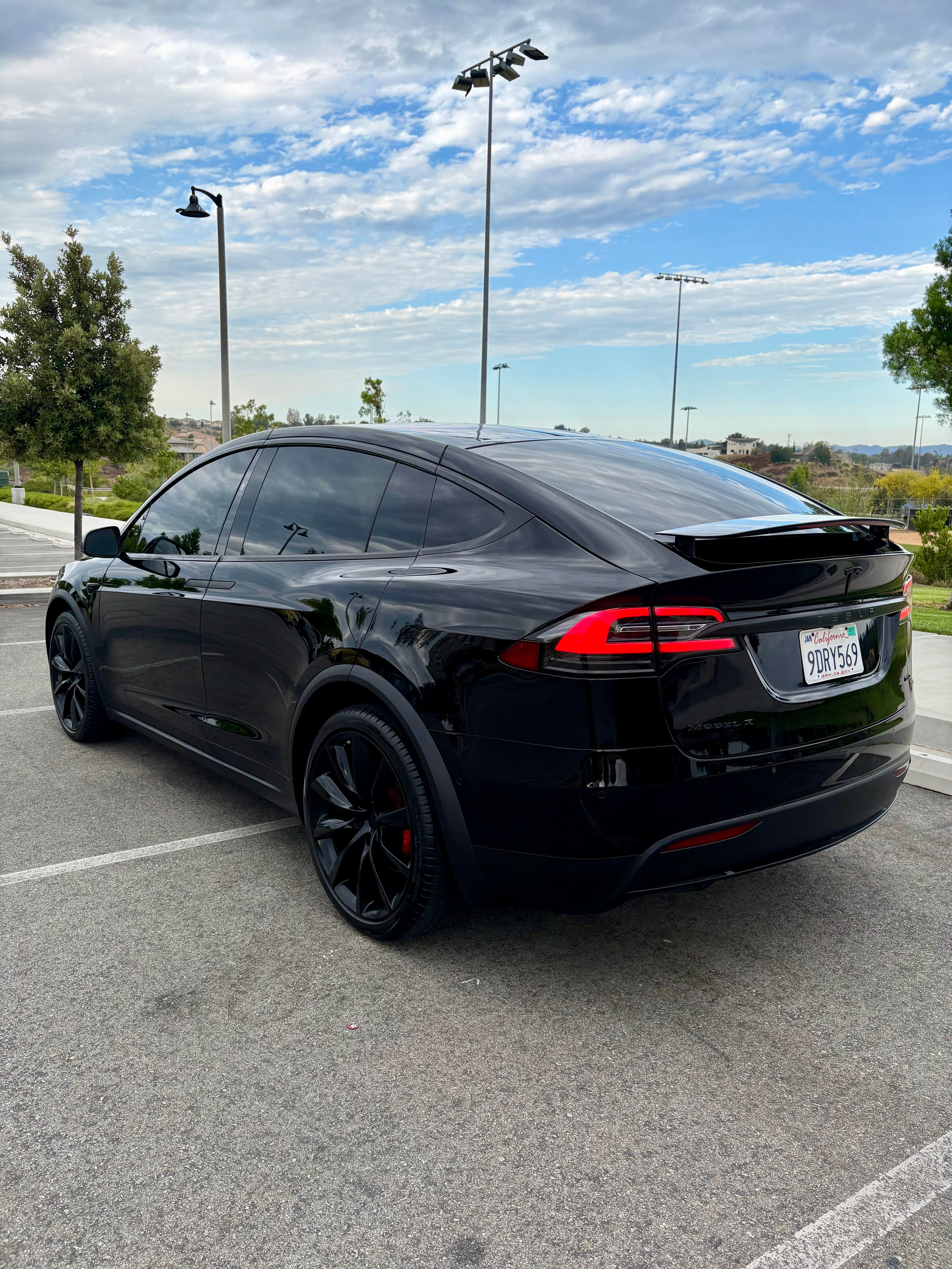 Used 2016 Tesla Model X 75D AWD/4WD image 5