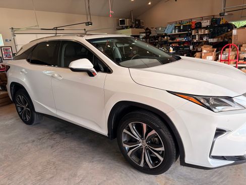 Used 2017 Lexus RX 350 AWD w/ Premium Package image 8
