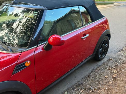 Used 2015 MINI Cooper Convertible FWD image 18