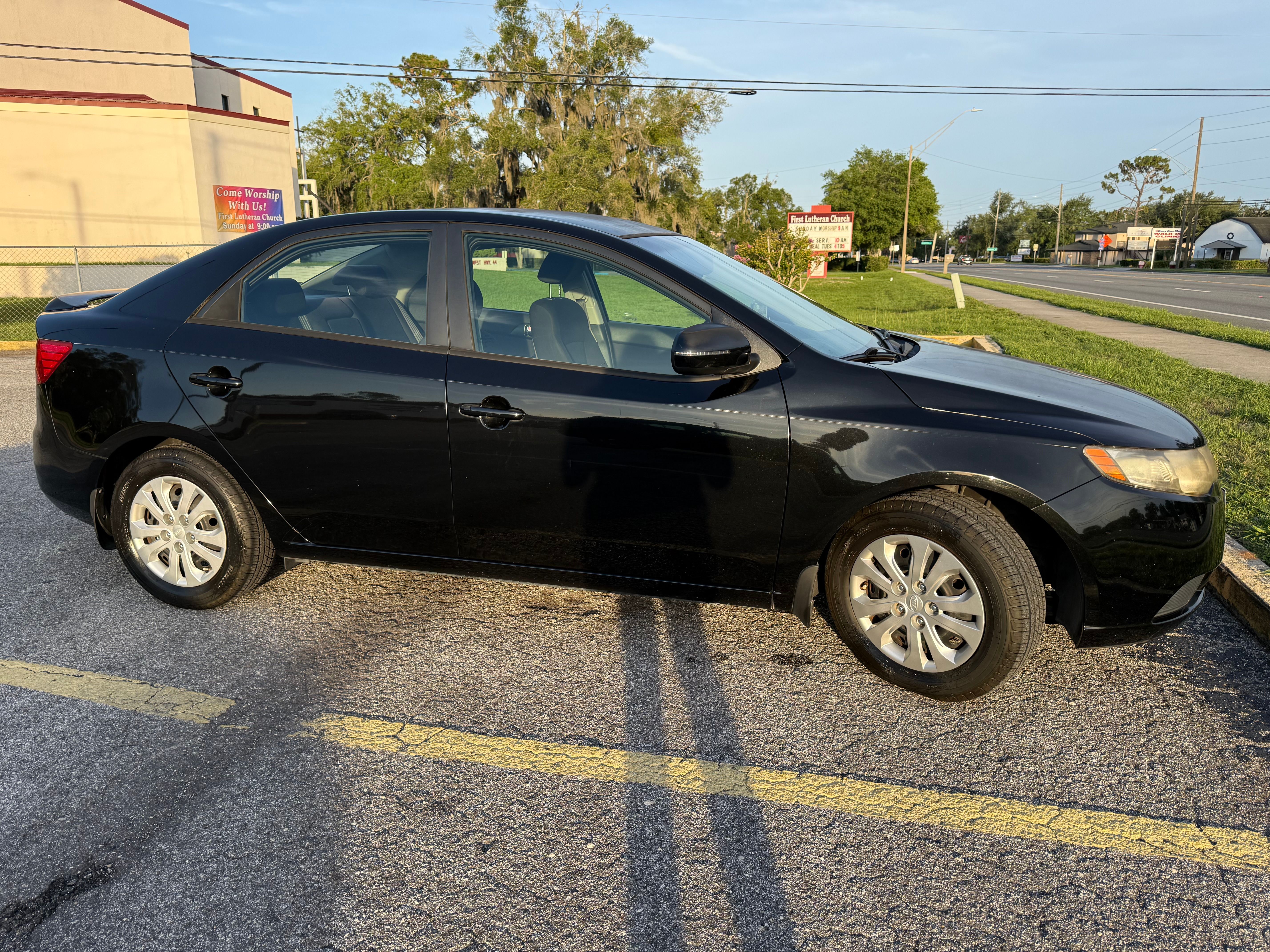 Used 2013 Kia Forte EX w/ Fuel Economy Pkg FWD image 6