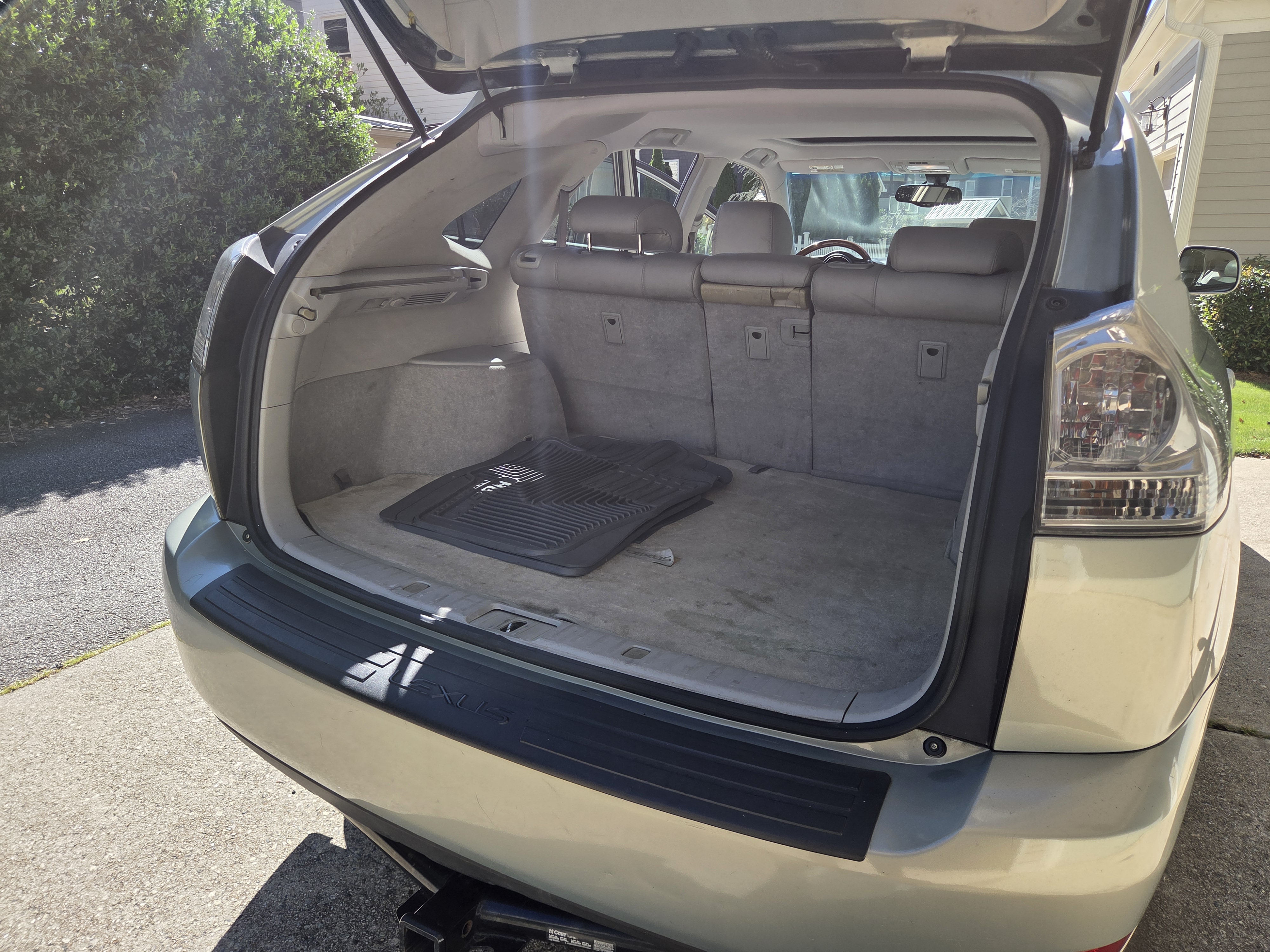 Used 2004 Lexus RX 330 AWD w/ Premium Pkg image 8