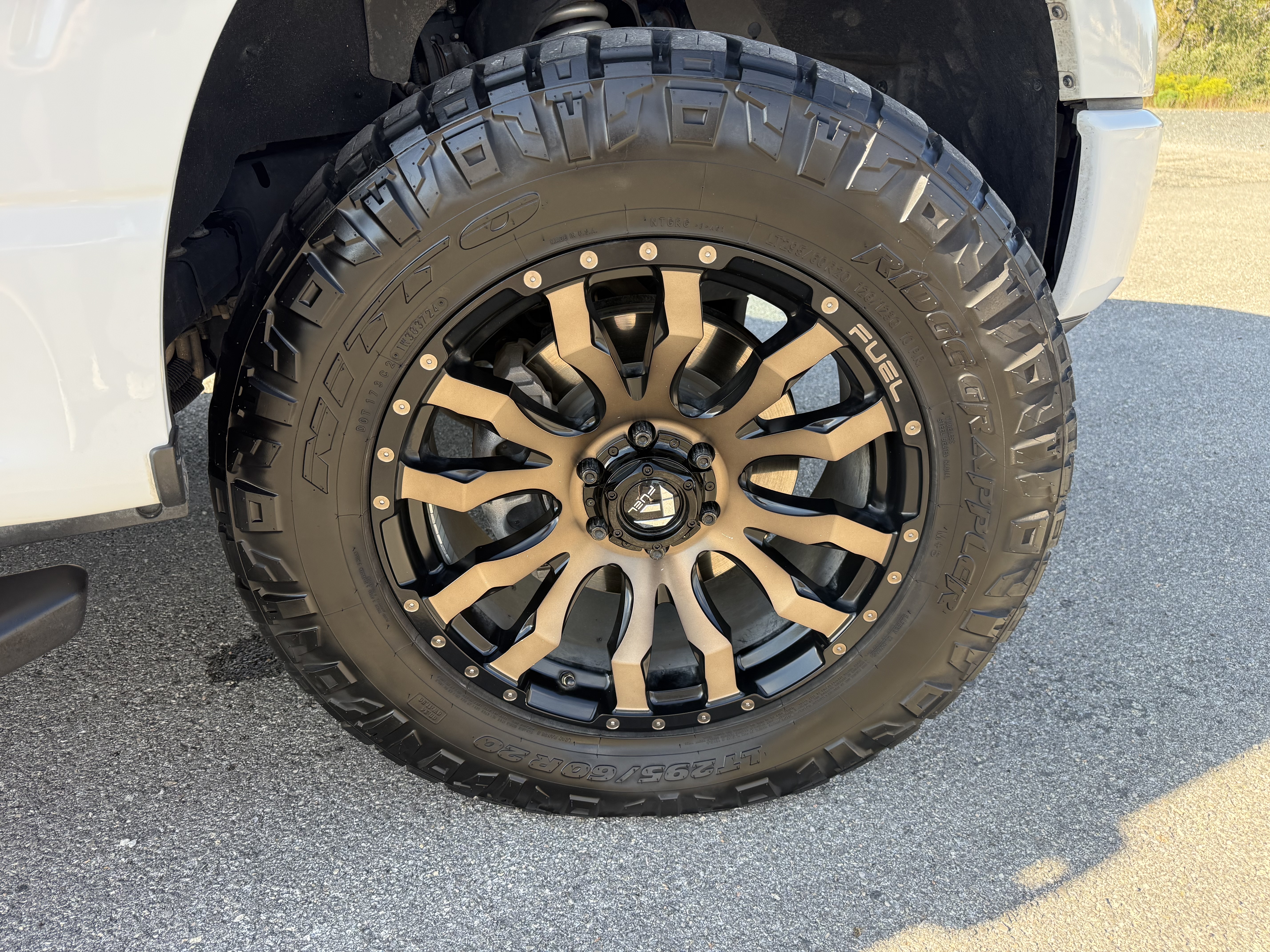 Used 2021 Ford F150 XLT w/ Equipment Group 302A High AWD/4WD image 4