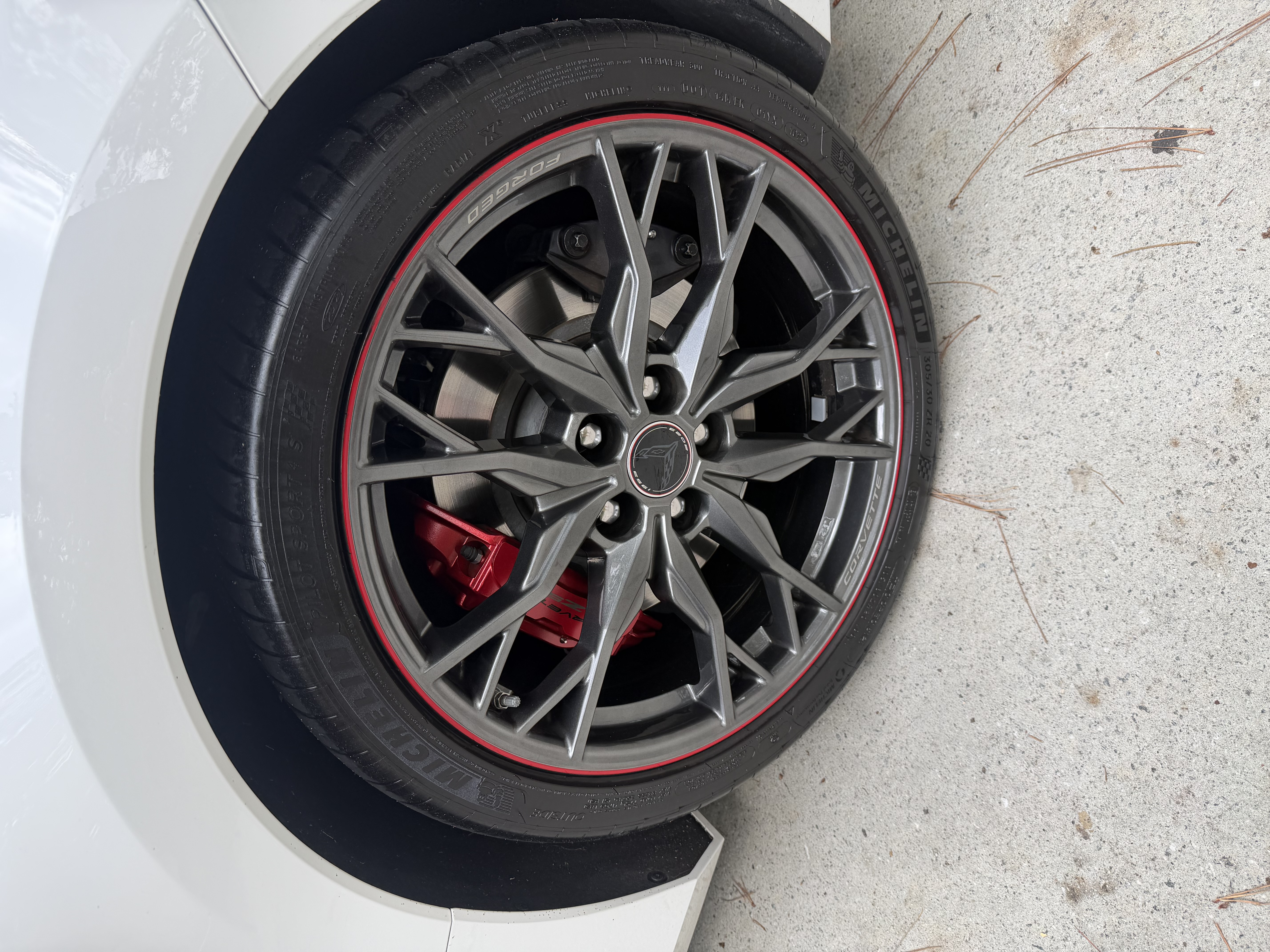 Used 2023 Chevrolet Corvette Stingray Premium Conv w/ Z51 Performance Package RWD image 9