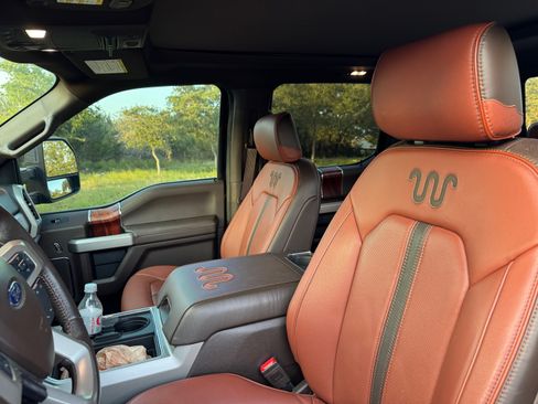 Used 2022 Ford F350 King Ranch w/ King Ranch Ultimate Package image 12