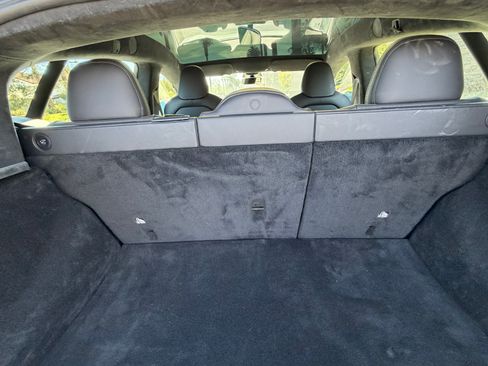 Used 2022 Tesla Model S Standard Range image 18