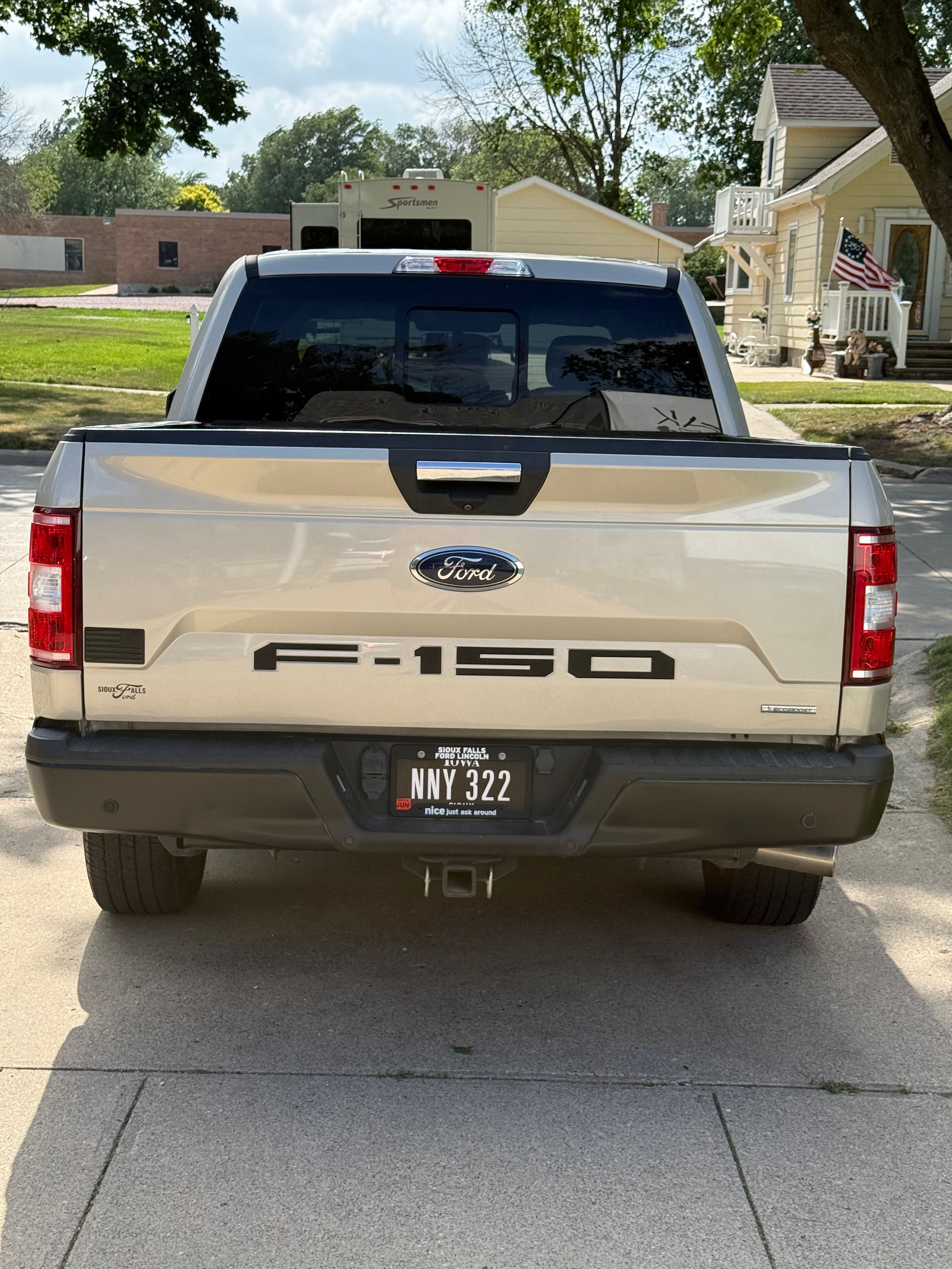 Used 2018 Ford F150 XLT w/ Equipment Group 302A Luxury RWD image 15