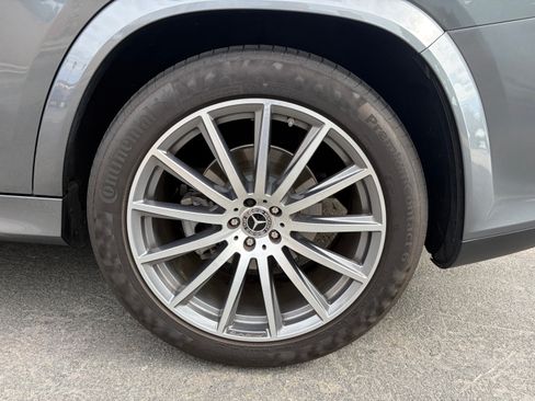 Used 2022 Mercedes-Benz GLS 450 4MATIC image 27