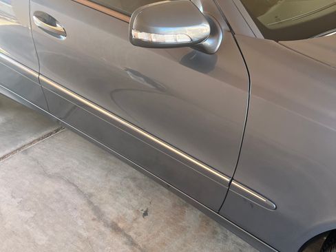 Used 2007 Mercedes-Benz E 320 BlueTEC Sedan image 6