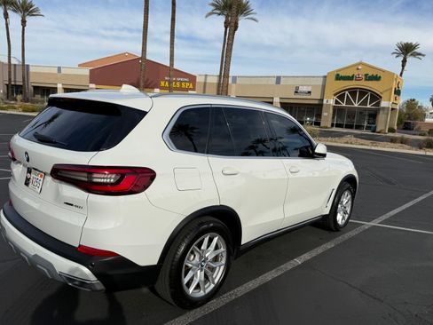 Used 2020 BMW X5 xDrive40i image 5