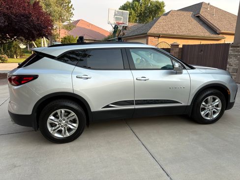 Used 2019 Chevrolet Blazer LT w/ LPO, Sport Package AWD/4WD image 4