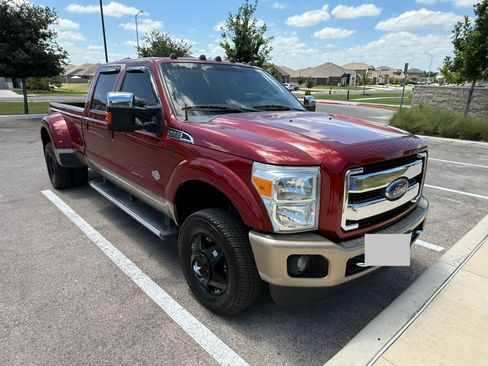 Used 2014 Ford F350 King Ranch AWD/4WD image 4