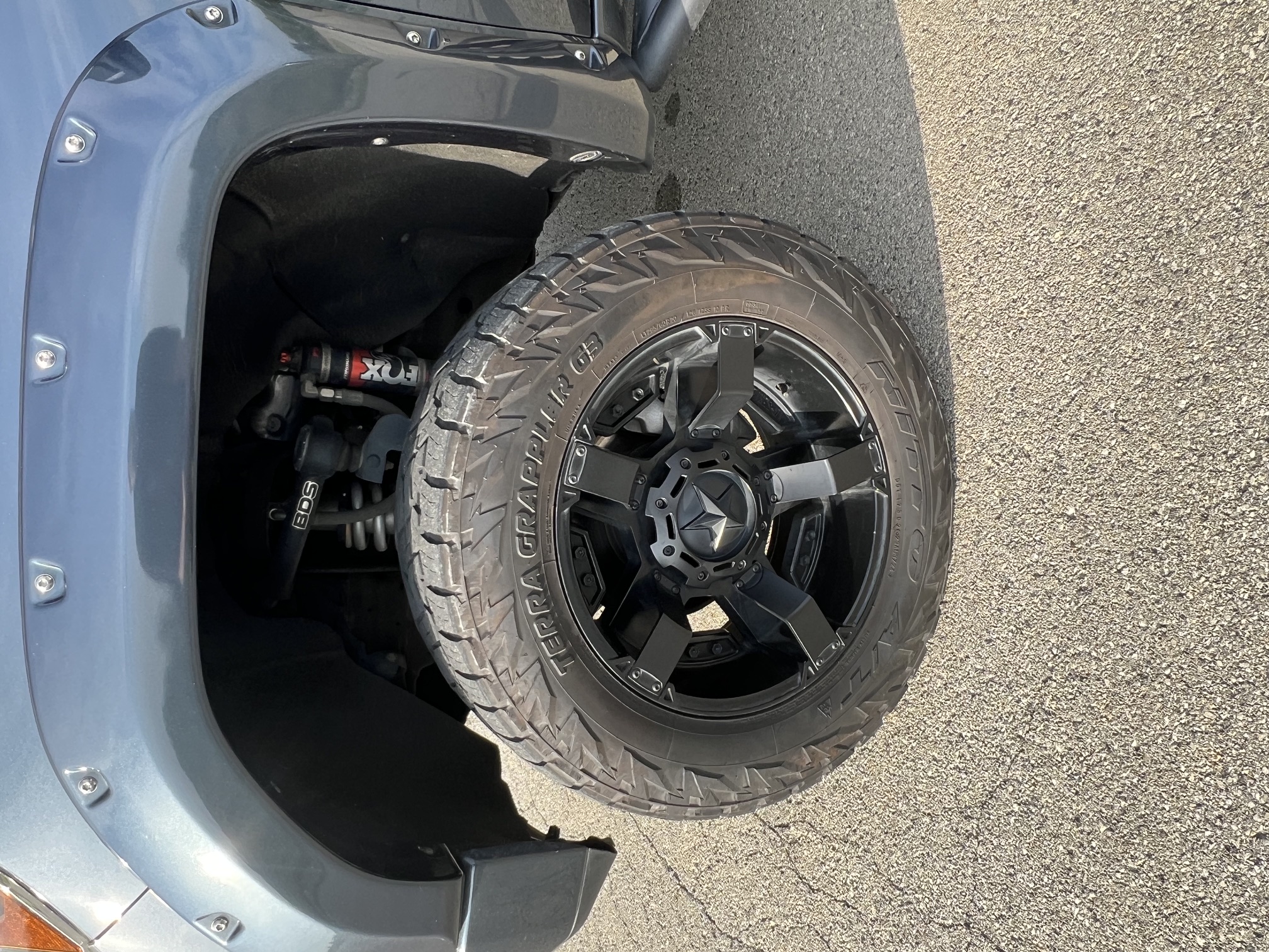 Used 2020 GMC Sierra 1500 AT4 w/ AT4 Premium Package AWD/4WD image 13