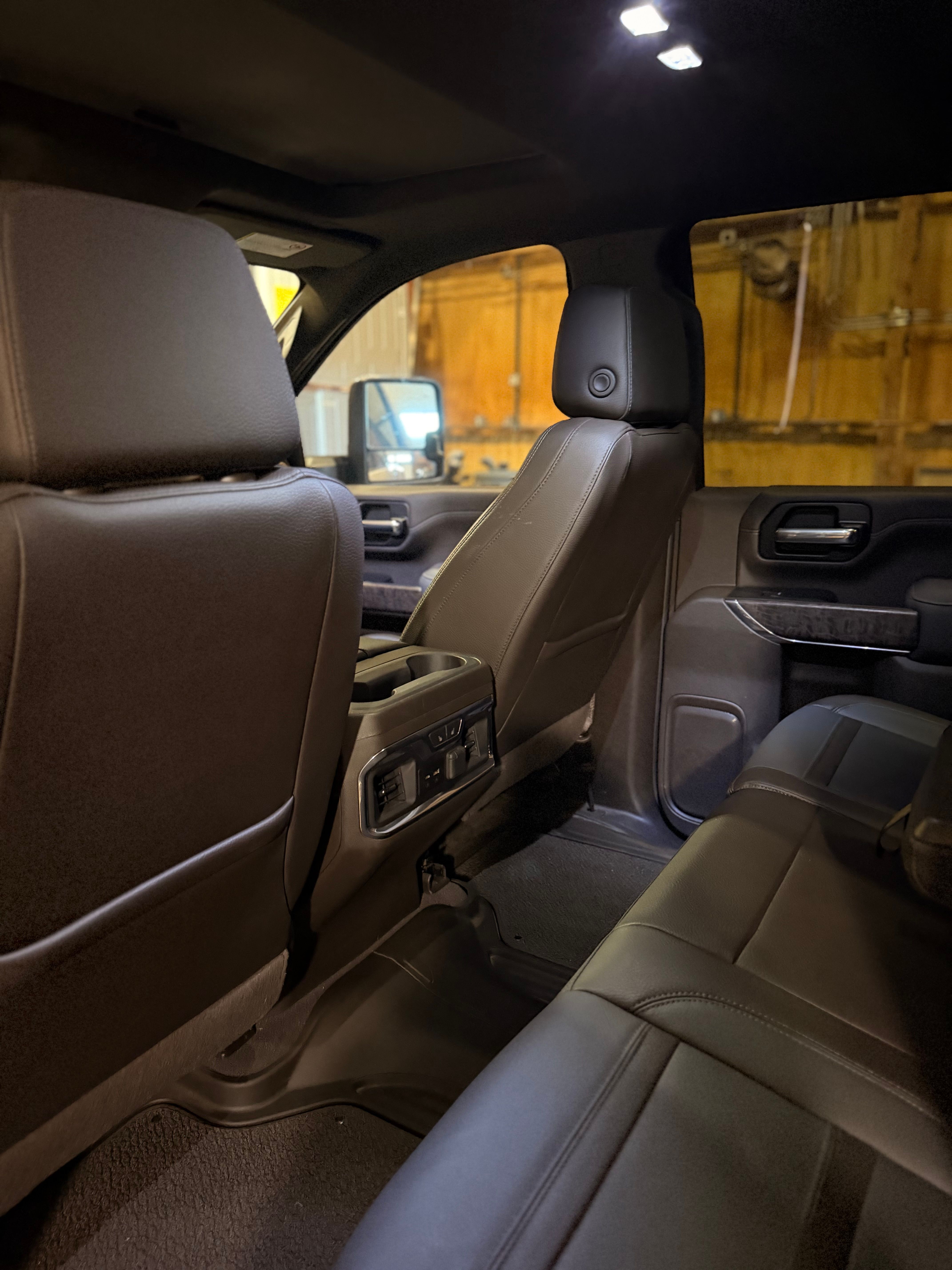 Used 2022 GMC Sierra 3500 Denali AWD/4WD image 12