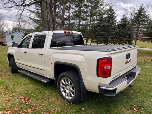 Used 2015 GMC Sierra 1500 Denali w/ Driver Alert Package image 5