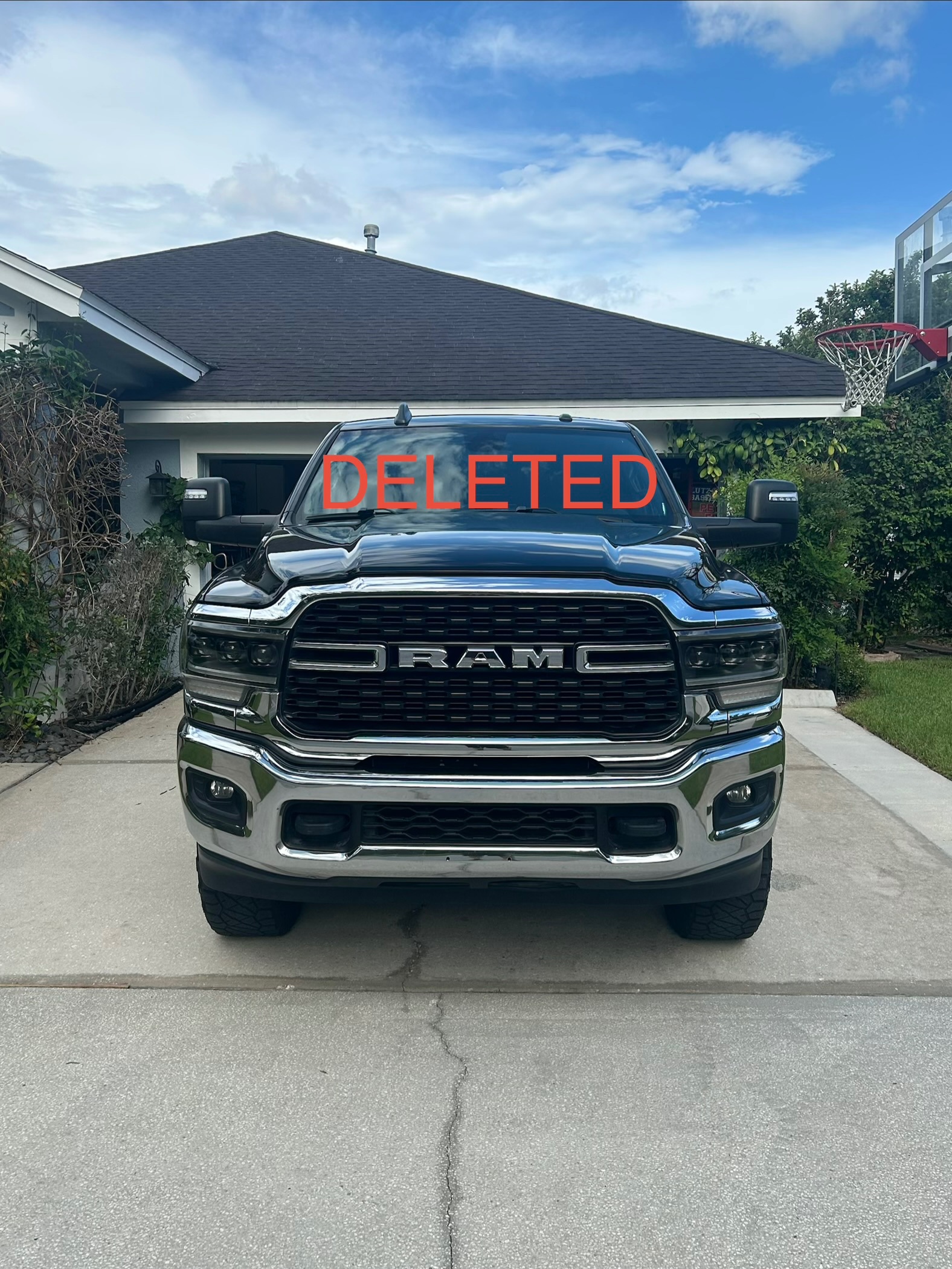 Used 2023 RAM 2500 Big Horn w/ Level 1 Equipment Group AWD/4WD image 2