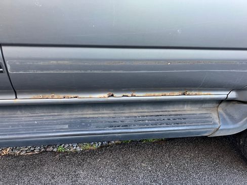 Used 1995 Toyota 4Runner SR5 image 6