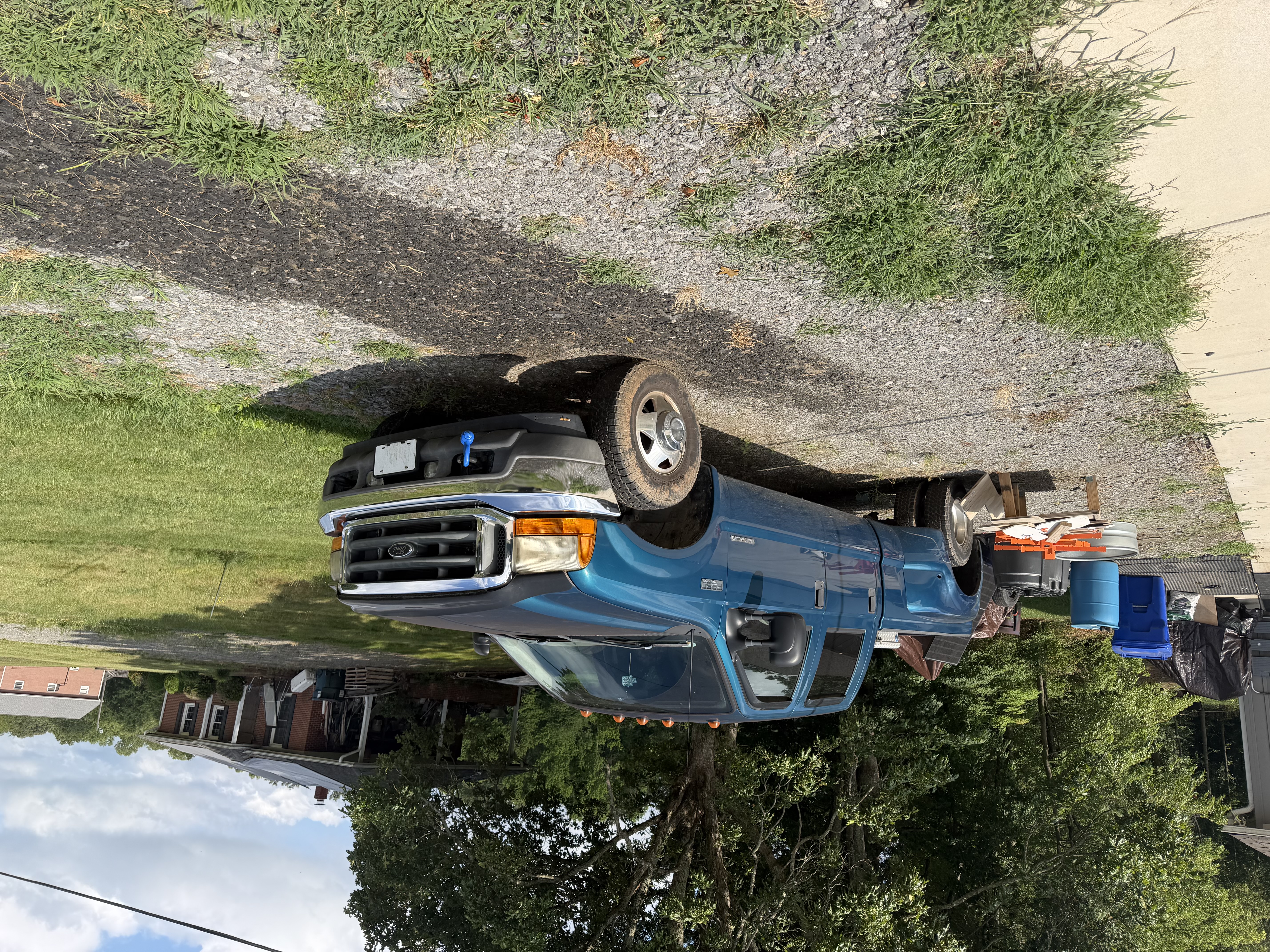 Used 2001 Ford F350 4x4 Crew Cab DRW Super Duty image 1