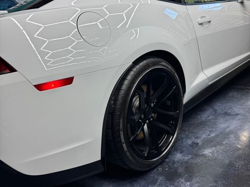 Used 2014 Chevrolet Camaro ZL1 RWD image 5
